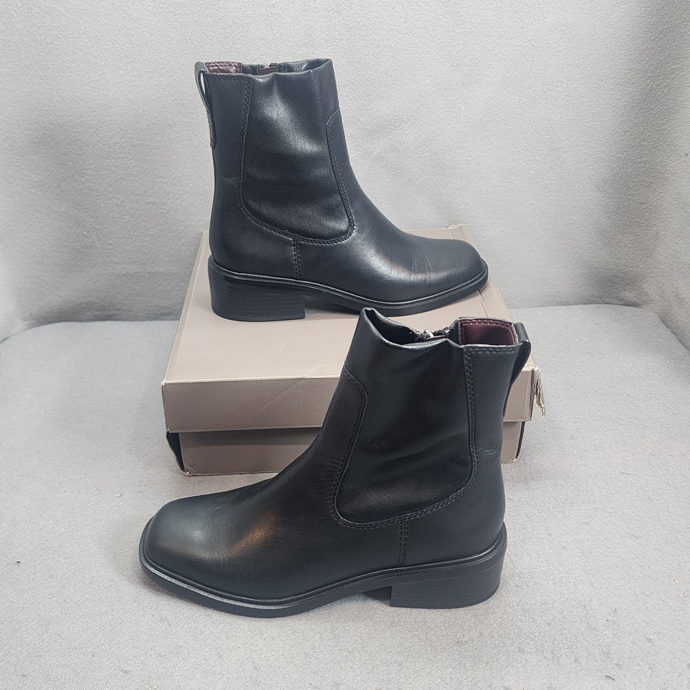 Franco Sarto Gavi Ankle Boots Black Leather Square Toe Women 8.5M NIB